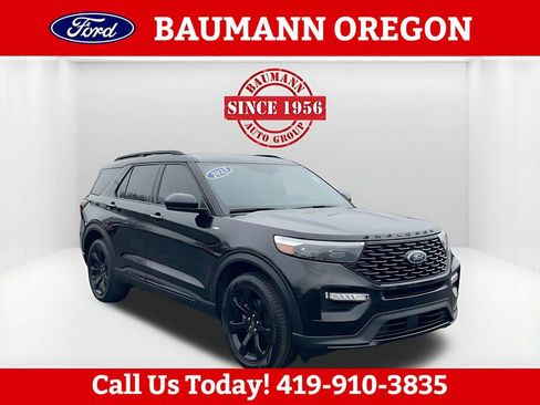 Used 2023 Ford Explorer ST-Line w/ Class IV Trailer Tow Package image 1