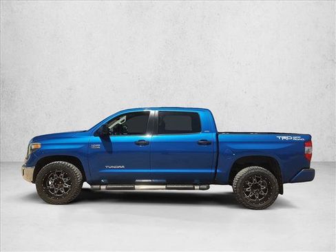 Used 2018 Toyota Tundra SR5 w/ SR5 Upgrade Package RWD image 9