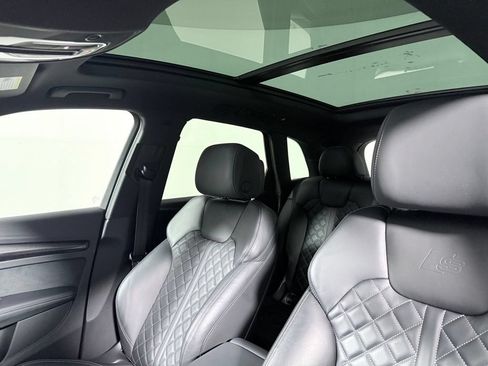 Used 2023 Audi SQ5 Premium Plus w/ Premium Plus Package AWD/4WD image 21