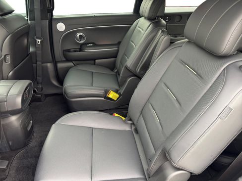 Used 2026 Hyundai Palisade Calligraphy image 13