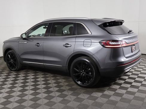 Used 2021 Lincoln Nautilus Reserve w/ Monochromatic Package image 17