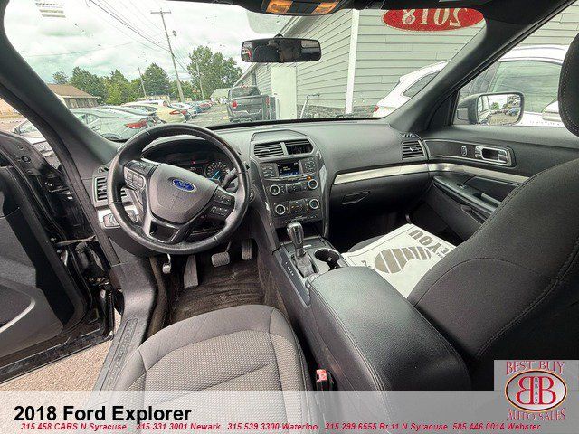 Used 2018 Ford Explorer XLT AWD/4WD image 15