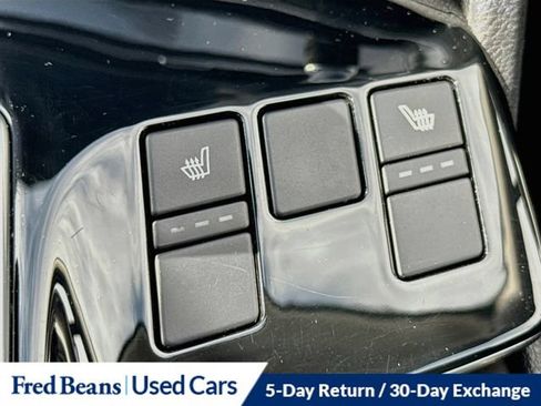 Used 2024 Kia Sportage EX FWD image 26