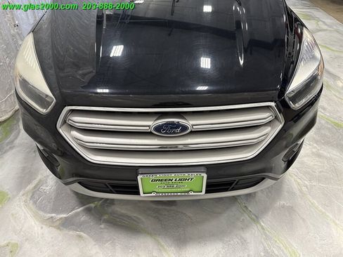 Used 2018 Ford Escape SE image 18