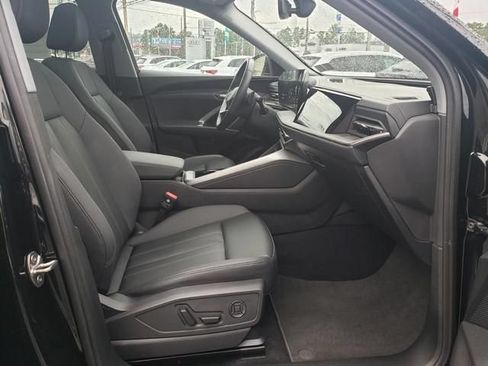 Used 2025 Audi Q5 Premium w/ Convenience Package AWD/4WD image 16