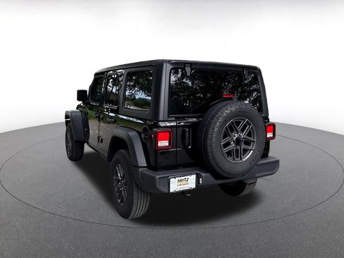 Used 2025 Jeep Wrangler Unlimited Sport AWD/4WD image 9