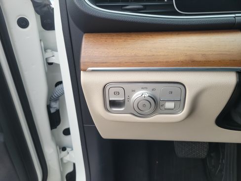 Used 2023 Mercedes-Benz GLE 350 image 13