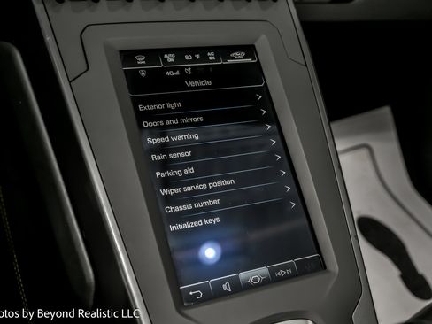 Used 2023 Lamborghini Huracan EVO image 34