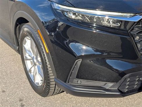 Used 2023 Honda CR-V EX-L image 2