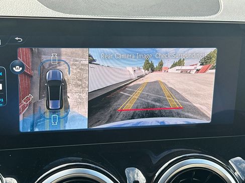 Certified 2026 Mercedes-Benz GLB 250 image 27