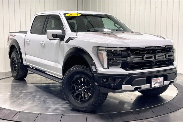 Used 2025 Ford F150 Raptor AWD/4WD image 3