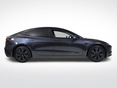 Used 2024 Tesla Model 3 image 6