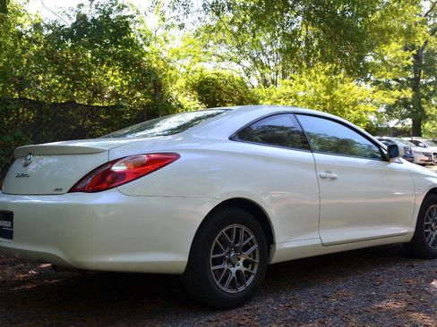 Used 2004 Toyota Solara SE Sport FWD image 5