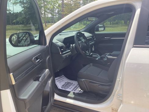 New 2026 GMC Terrain Elevation w/ Technology Package II FWD image 9