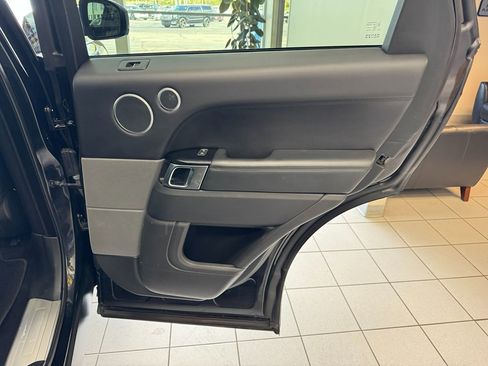 Used 2016 Land Rover Range Rover Sport Supercharged AWD/4WD image 44