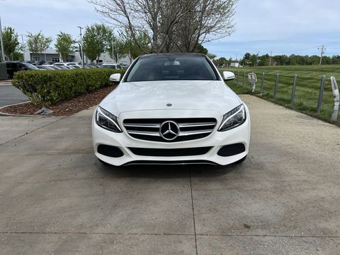 Certified 2018 Mercedes-Benz C 300 4MATIC Sedan image 3