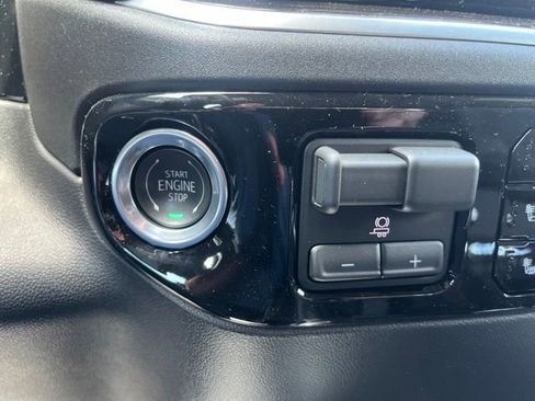 New 2026 Chevrolet Silverado 1500 LTZ w/ LTZ Premium Package AWD/4WD image 17