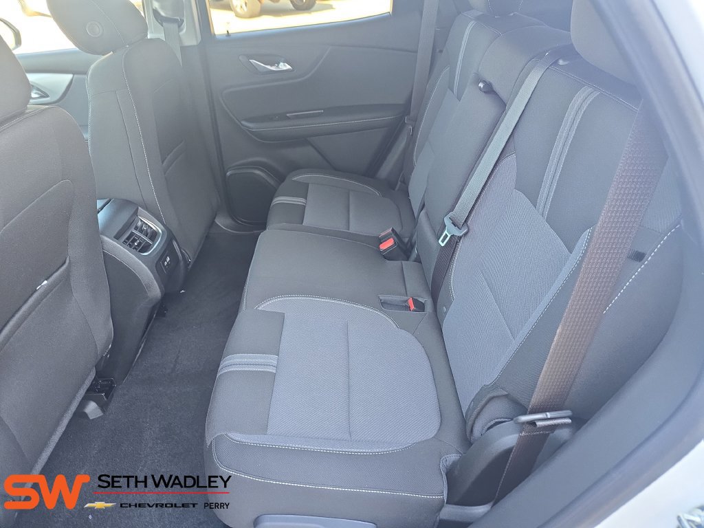 New 2026 Chevrolet Blazer LT w/ Midnight/Sport Edition FWD image 15
