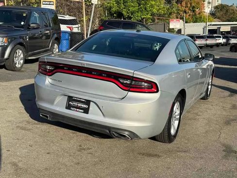 Used 2021 Dodge Charger SXT w/ Leather Interior Group RWD image 3