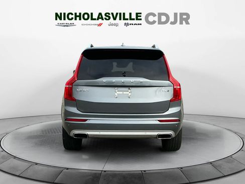 Used 2019 Volvo XC90 T6 Momentum w/ Advanced Package AWD/4WD image 4