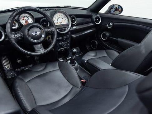 Used 2013 MINI Cooper Roadster S FWD image 18