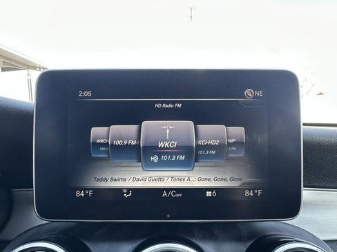 Used 2019 Mercedes-Benz GLC 300 4MATIC Coupe image 21