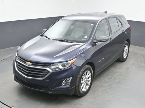 Used 2019 Chevrolet Equinox LS FWD image 32