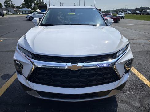 Used 2023 Chevrolet Blazer LT w/ Sound & Technology Package image 7