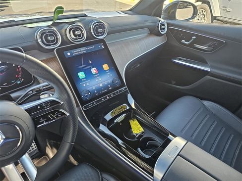 Certified 2025 Mercedes-Benz GLC 300 4MATIC image 22