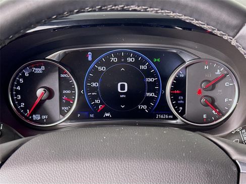 Used 2023 Chevrolet Traverse Premier FWD image 14