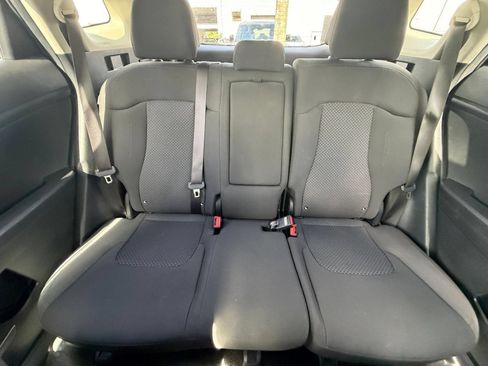 Used 2025 Kia Sportage LX FWD image 37