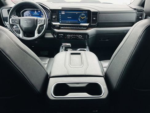 Used 2022 Chevrolet Silverado 1500 LT Trail Boss w/ LT Trail Boss Premium Package image 29