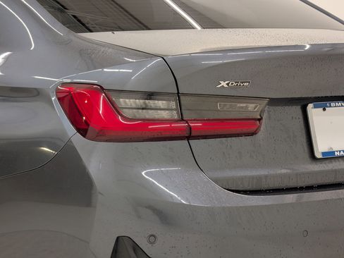 Used 2019 BMW 330i xDrive 330i xDrive w/ Convenience Package image 13