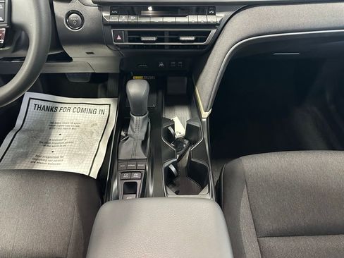 Used 2026 Toyota Camry LE image 38