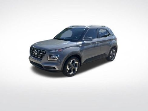 Used 2023 Hyundai Venue SEL FWD image 7