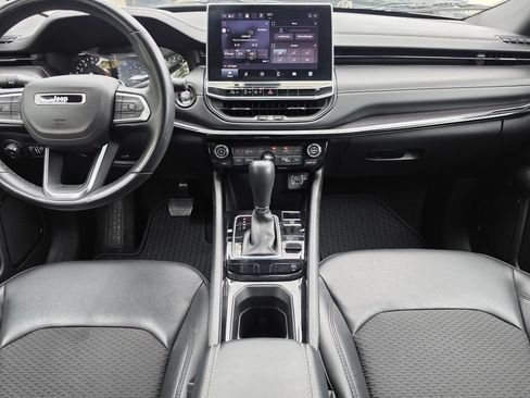 Certified 2022 Jeep Compass Latitude w/ Convenience Group AWD/4WD image 14