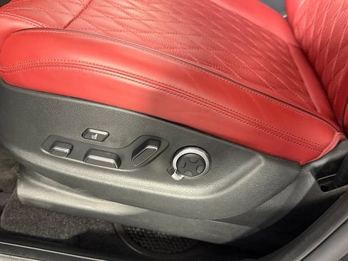 Used 2024 Genesis GV70 3.5T Sport w/ Sport Prestige Package AWD/4WD image 26