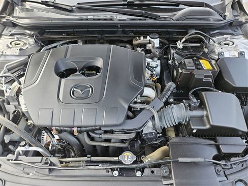 Used 2025 MAZDA MAZDA3 s image 21