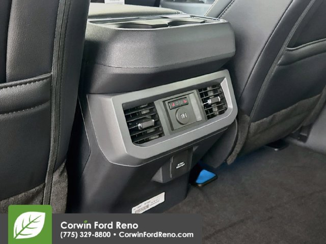 New 2026 Ford F350 Lariat w/ Black Appearance Package AWD/4WD image 28