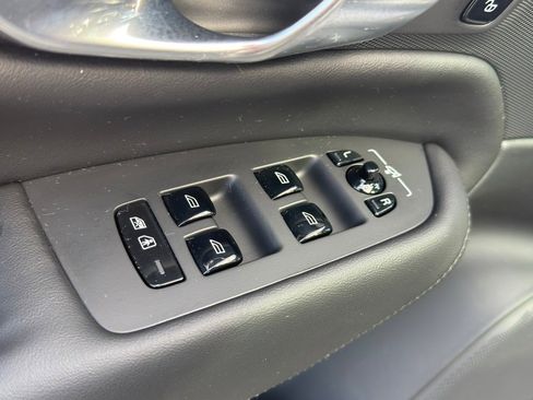 Used 2023 Volvo XC90 B6 Plus w/ Protection Package Premier image 14