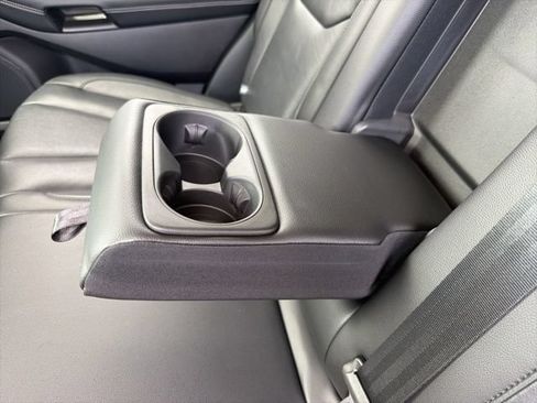 Used 2020 Ford Edge Titanium w/ Cargo Accessory Package FWD image 28