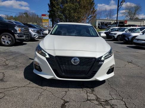 Used 2022 Nissan Altima 2.5 SL image 2