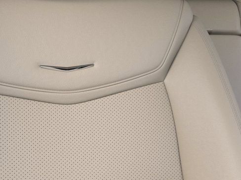 New 2026 Cadillac XT5 Premium Luxury w/ LPO, Floor Liner Package FWD image 21