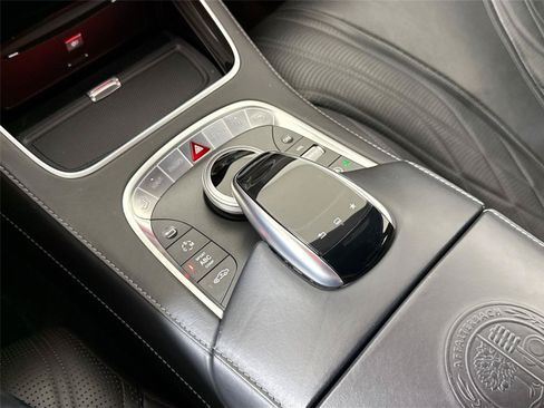 Used 2015 Mercedes-Benz S 65 AMG Sedan image 21