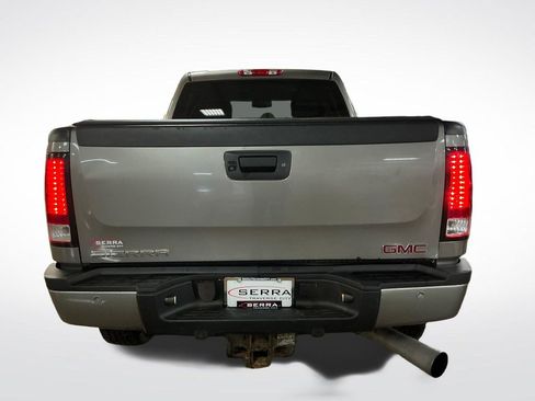 Used 2013 GMC Sierra 2500 Denali w/ Suspension Package, Off-Road image 4
