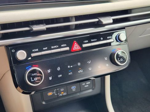 New 2026 Hyundai Tucson Limited FWD image 12