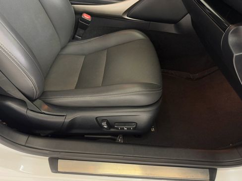 Used 2015 Lexus IS 250 image 23