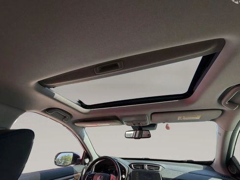 Used 2018 Honda CR-V Touring image 21