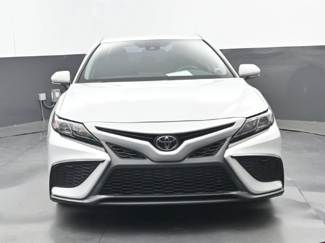 Used 2024 Toyota Camry SE FWD image 19