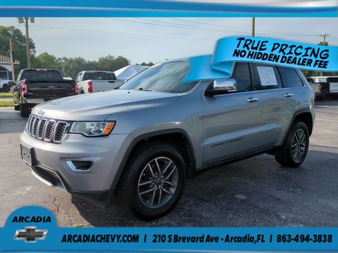 Used 2019 Jeep Grand Cherokee Limited AWD/4WD image 8